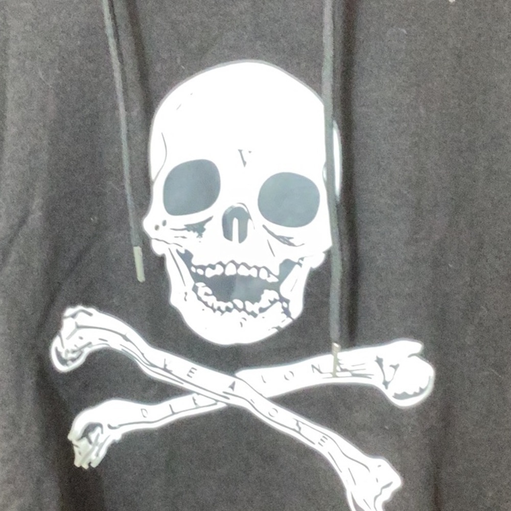 A$AP Rocky’s Vlone Live Alone Die Alone Black Hoodie - Picture 6 of 10